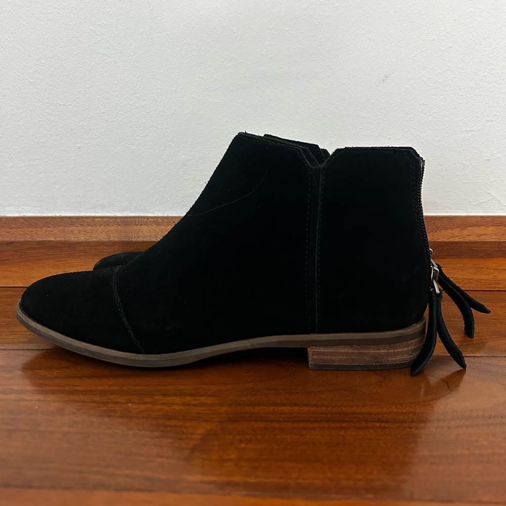 Toms Rylie Black Suede Ankle Boots Size 6